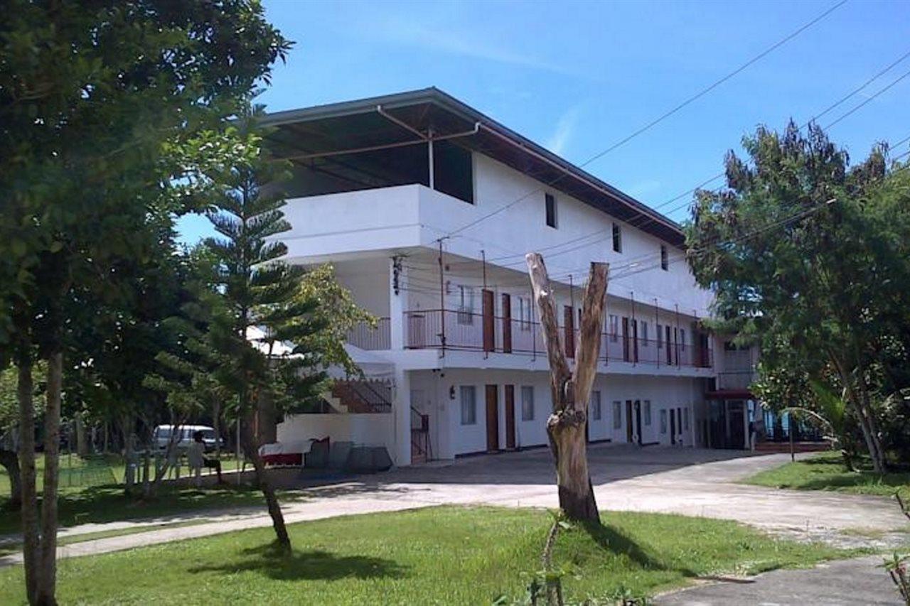 Ladaga Inn & Restaurant Panglao City Exterior foto