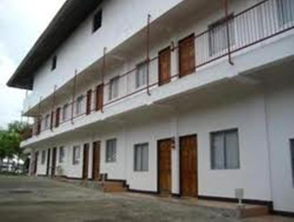 Ladaga Inn & Restaurant Panglao City Exterior foto